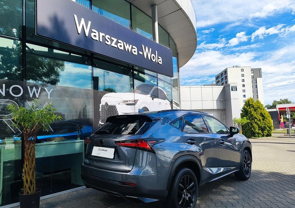 Lexus NX cena 129900 przebieg: 71396, rok produkcji 2017 z Czerwieńsk małe 436